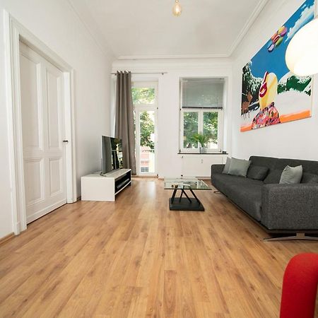 White 60 Qm Apartment - Zentral - Balkon - Messe Düsseldorf Extérieur photo